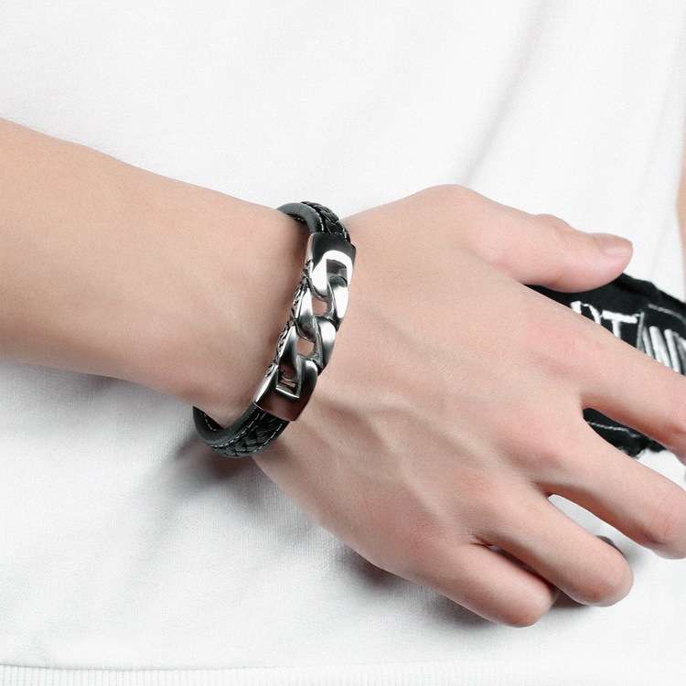 Leather & Curb Chain Bracelet